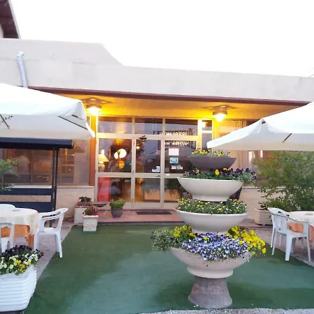 Bed & Breakfast Il Piccolo Nido Borgo Montenero